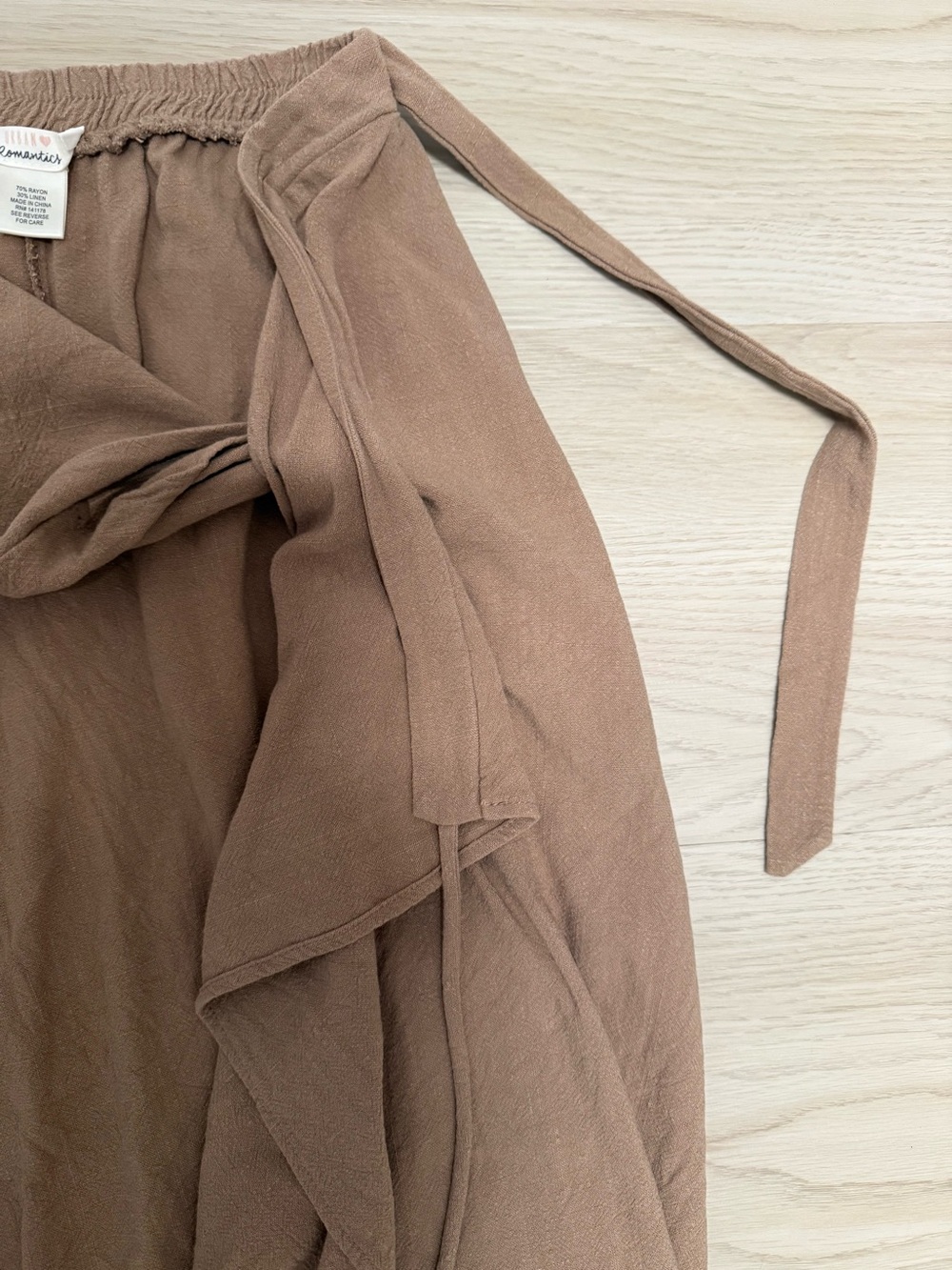 Women’s Neutral Taupe Wrap Skirts SM great condition! - Picture 2 of 11